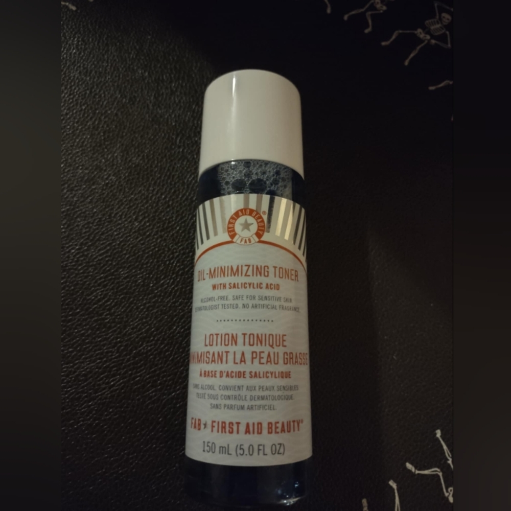 First aid beauty fab oil minimizing toner